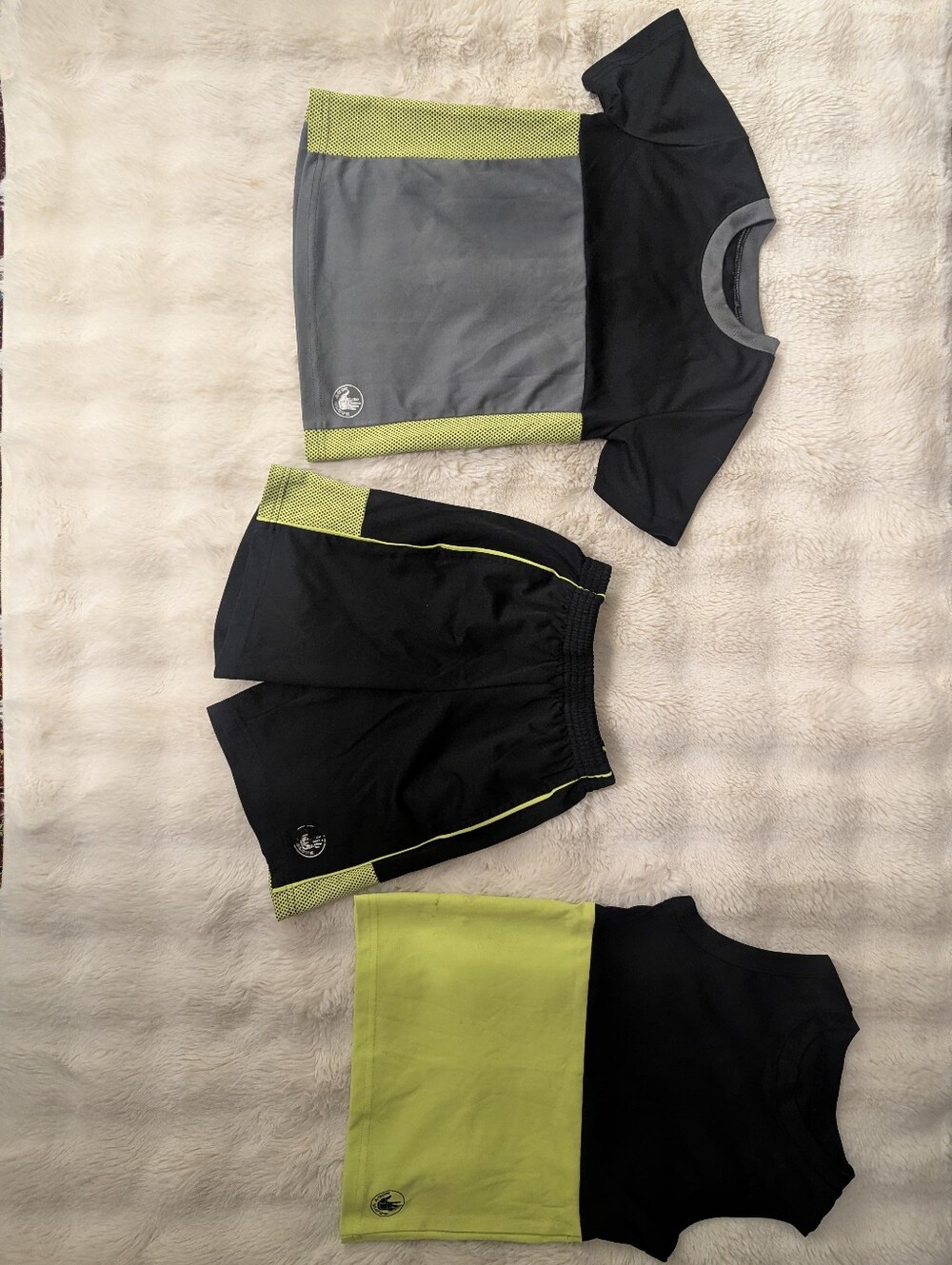 Body Glove Little Boys Size 5 Athletic 3-Piece Set - Black, Gray & Neon